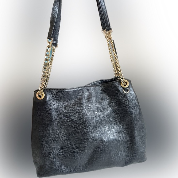 🔥Michael Kors | Hammered Leather Tote With Gold-Tone Metal Chain Handles - Picture 3 of 16